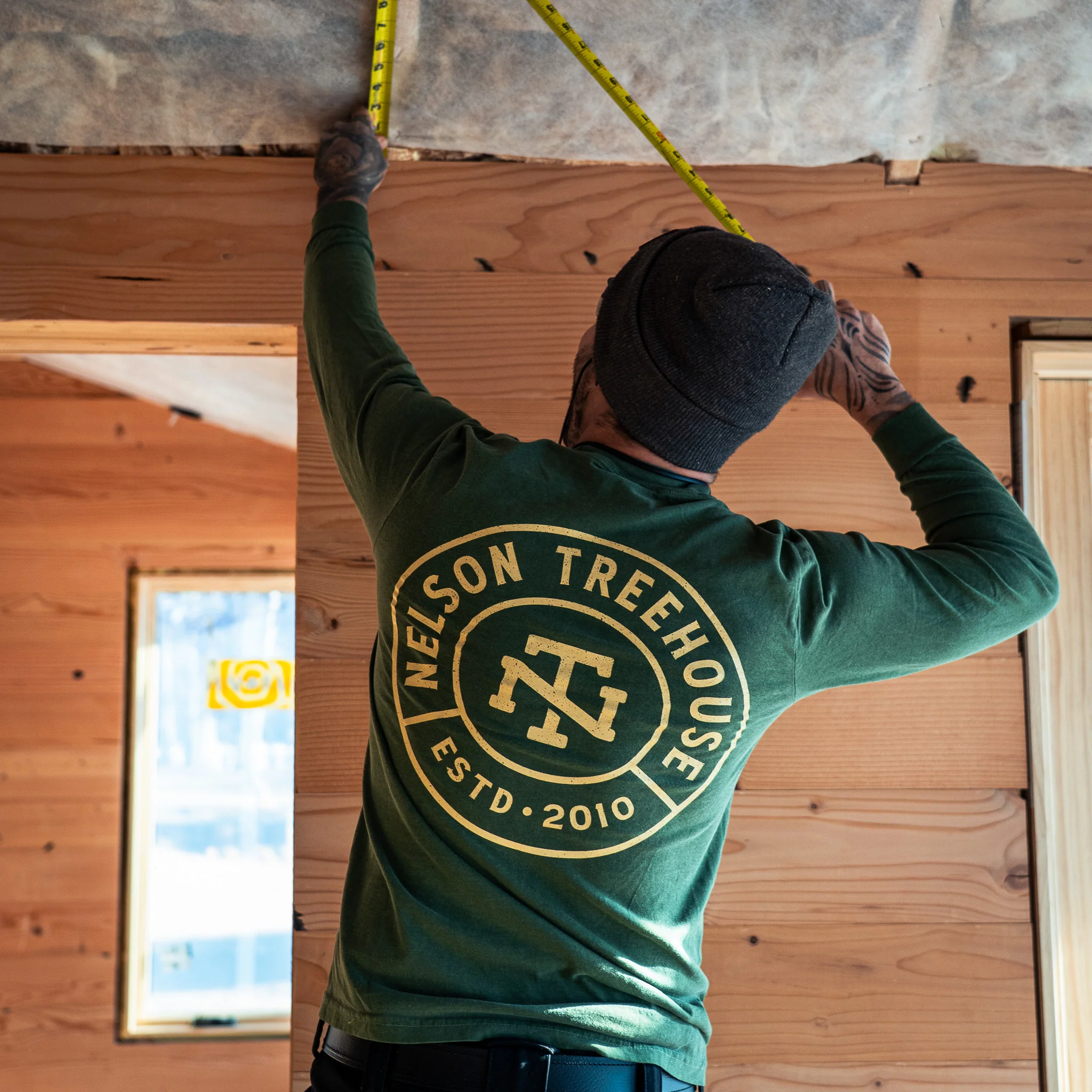 Nelson Treehouse Stamp Long Sleeve T-Shirt - Forest Green | Be in a Tree - Image 4